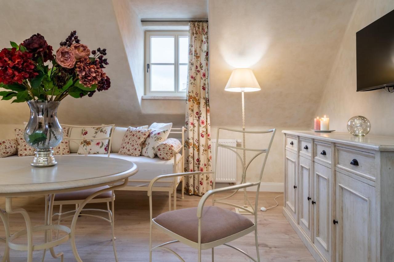 Boutique Hotel Soukenikuv Dum Kutná Hora Buitenkant foto