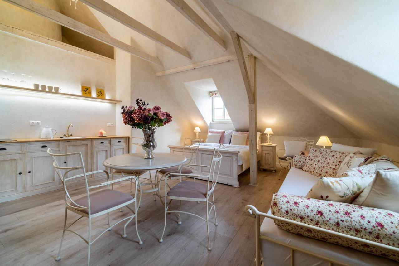 Boutique Hotel Soukenikuv Dum Kutná Hora Buitenkant foto